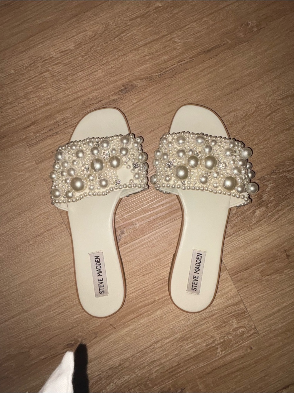 Steve Madden Pearl-Embellished Cream Slide Sandals